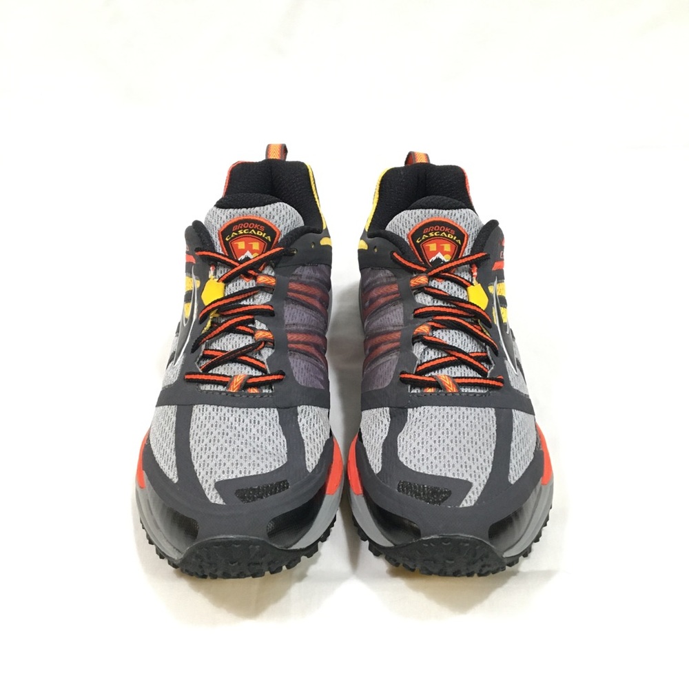 Brooks Cascadia 11 Men’s Trail Running Shoes Sz 10
